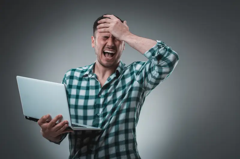 Web realizada con el Kit Digital mal estructurada y sin optimización SEO